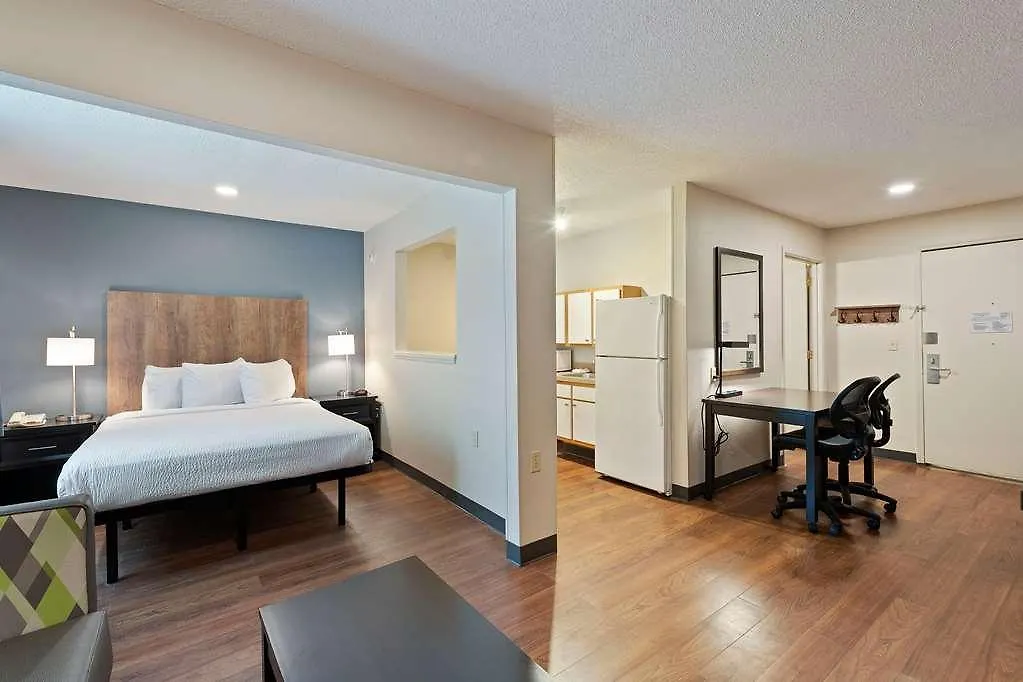 Extended Stay America Select Suites - Charlotte - University Place - E Mccullough Dr ABD